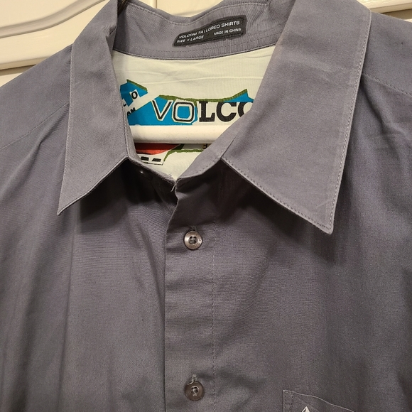Volcom Tailored Long Sleeve Shirt Size XL - Picture 6 of 6